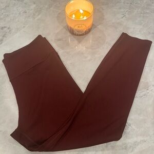 Nike Women's Maroon Leggings